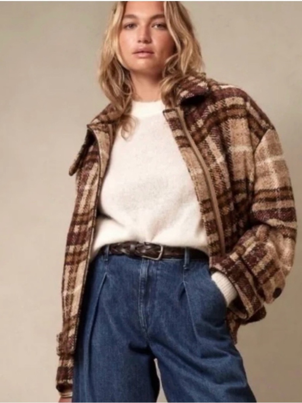 Balcamaan Funnel Neck Banana Republic
Wool/Silk Blend Plaid Jacket XXS fitsXS/S